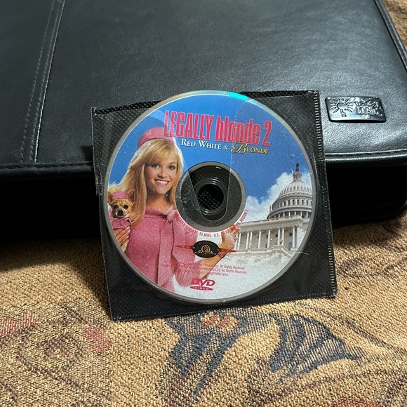 🎥 3 for $5 🎥 Legally Blonde 2 - Red, White, & Blonde DVD - Picture 2 of 4